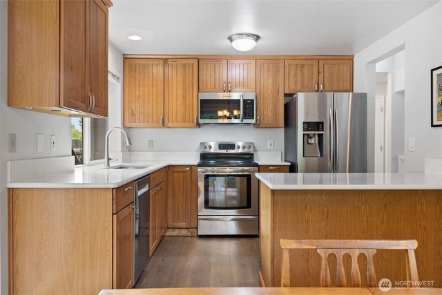 12217 221st Avenue Ct E, Bonney Lake, WA 98391