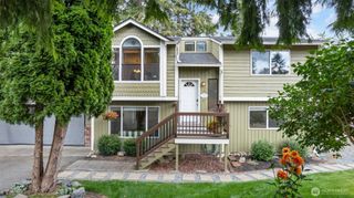 12217 221st Avenue Ct E, Bonney Lake, WA 98391