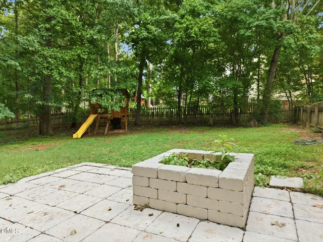 155 Georgetown Woods Drive, Youngsville, NC 27596