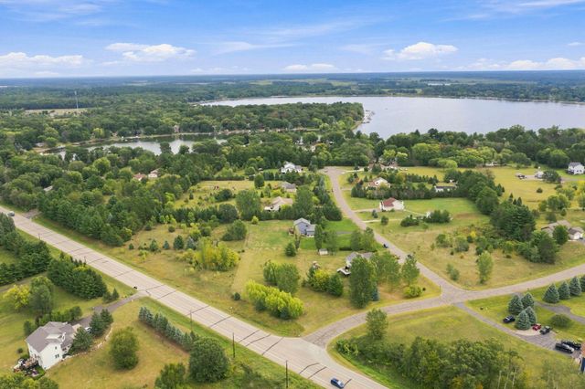 4463 194th Avenue NE, East Bethel, MN 55092
