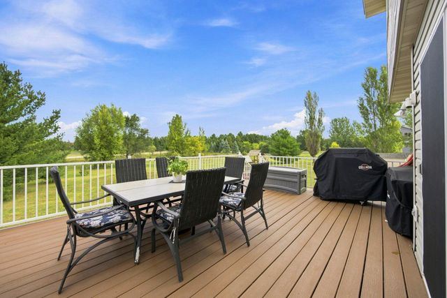 4463 194th Avenue NE, East Bethel, MN 55092