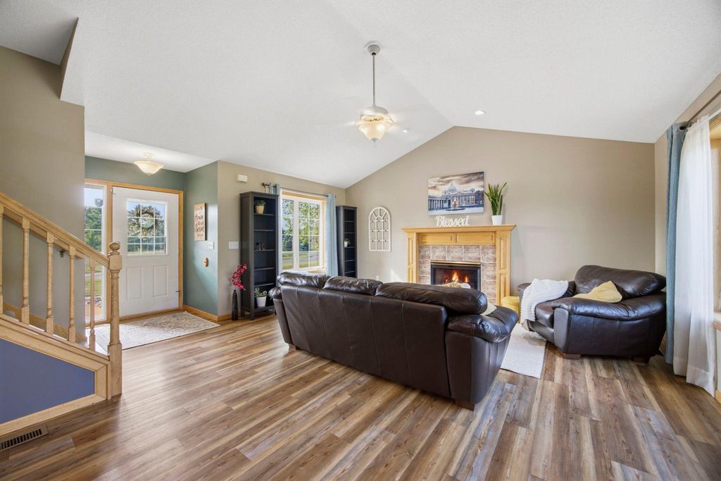 4463 194th Avenue NE, East Bethel, MN 55092 — photo 5