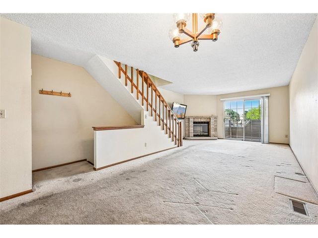 1818 S Quebec Way 2-2, Denver, CO 80231
