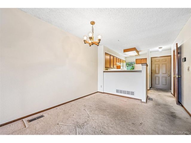 1818 S Quebec Way 2-2, Denver, CO 80231