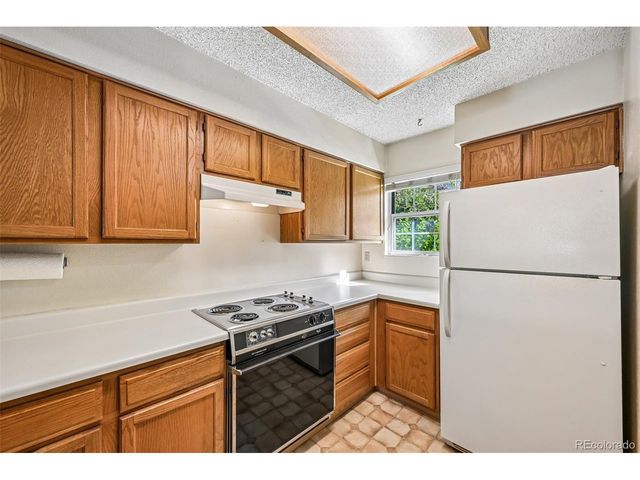 1818 S Quebec Way 2-2, Denver, CO 80231