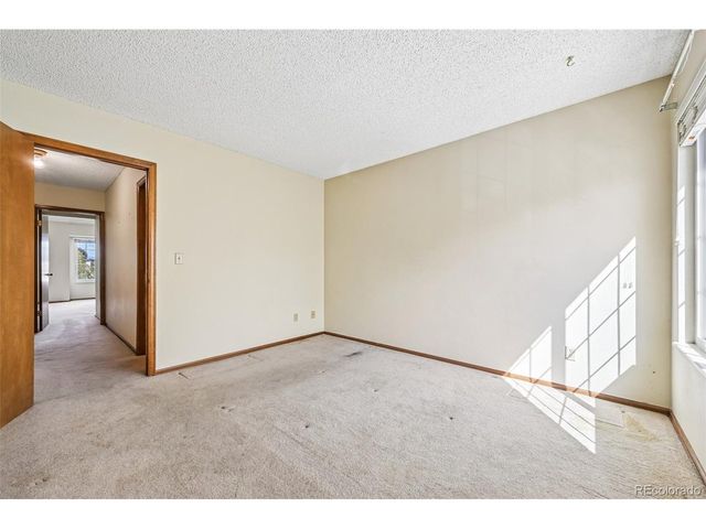 1818 S Quebec Way 2-2, Denver, CO 80231