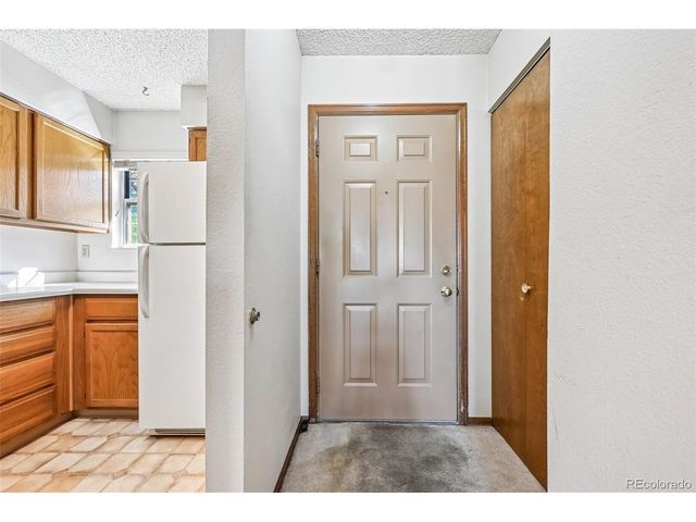 1818 S Quebec Way 2-2, Denver, CO 80231