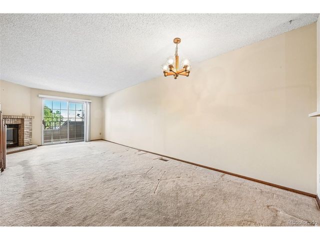 1818 S Quebec Way 2-2, Denver, CO 80231