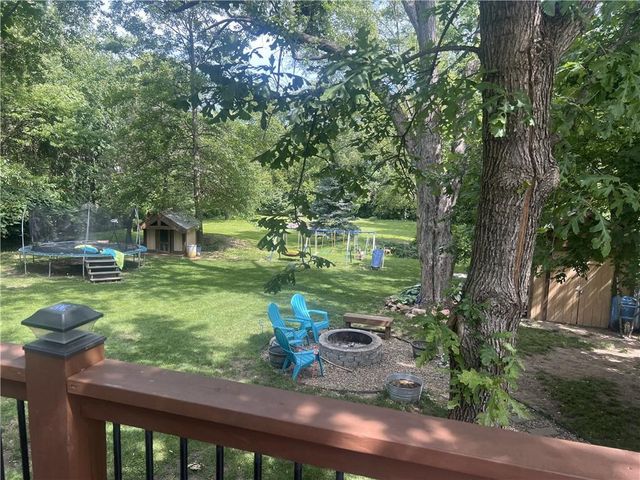 12510 Johnson Drive, Shawnee, KS 66216