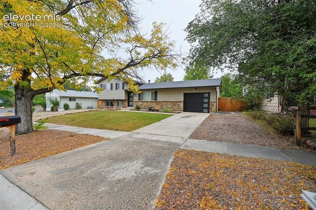 4220 N Nonchalant Circle, Colorado Springs, CO 80917