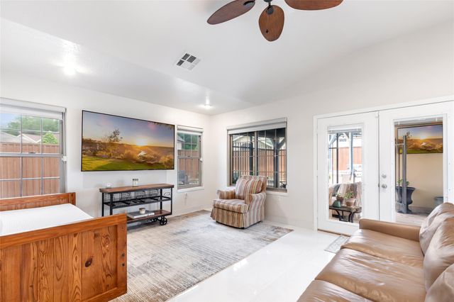 12506 Glenleigh Drive, Houston, TX 77014