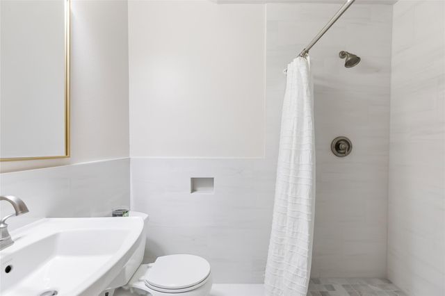 12506 Glenleigh Drive, Houston, TX 77014