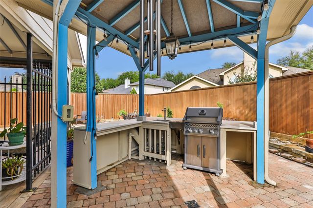 12506 Glenleigh Drive, Houston, TX 77014