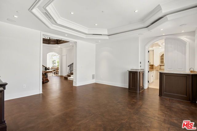 520 N Palm Drive, Beverly Hills, CA 90210