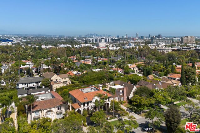 520 N Palm Drive, Beverly Hills, CA 90210
