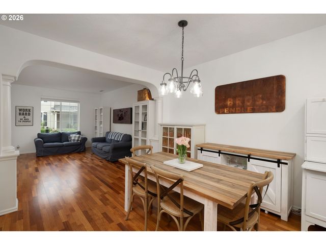 11633 Sw WATERTHRUSH Ter, Beaverton, OR 97007