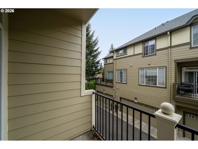 11633 Sw WATERTHRUSH Ter, Beaverton, OR 97007
