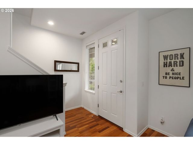 11633 Sw WATERTHRUSH Ter, Beaverton, OR 97007