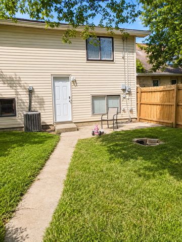 4859 Bryant Avenue N, Minneapolis, MN 55430