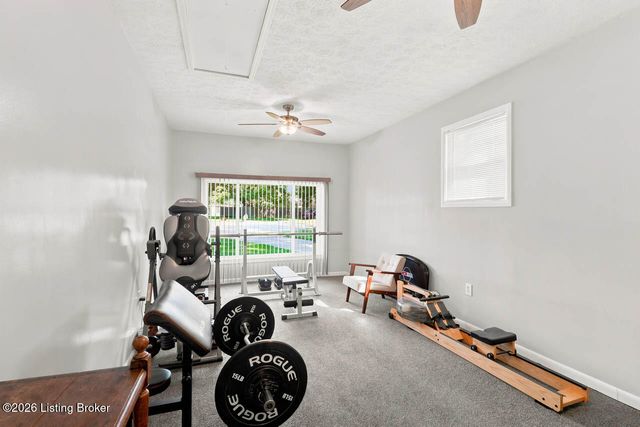 7000 Cochise Ct, Louisville, KY 40258