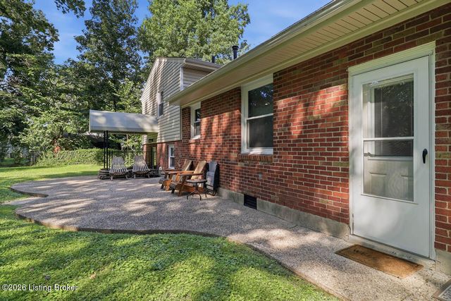 7000 Cochise Ct, Louisville, KY 40258