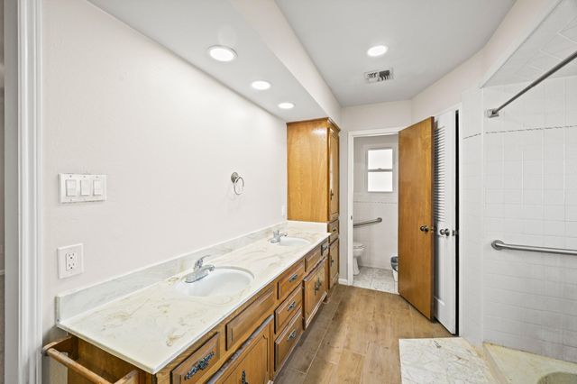 1307 Southern Hills Road, Houston, TX 77339