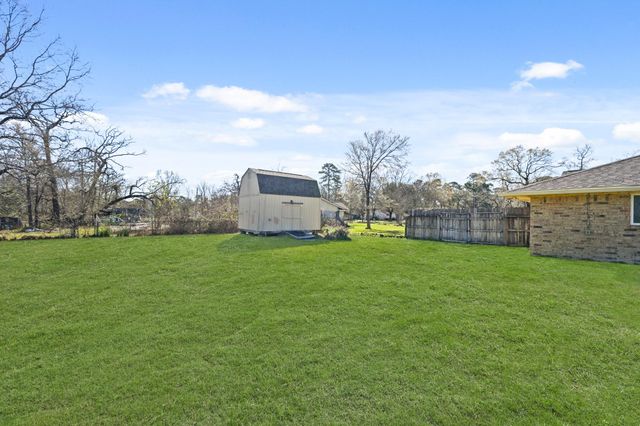 1307 Southern Hills Road, Houston, TX 77339