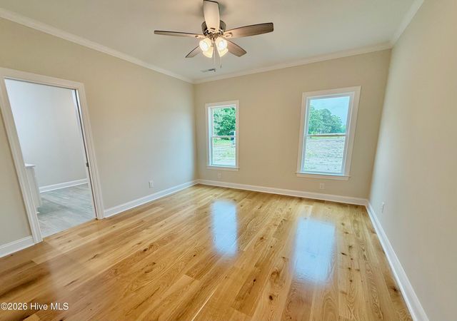 3128 Kelly Road, Kinston, NC 28504
