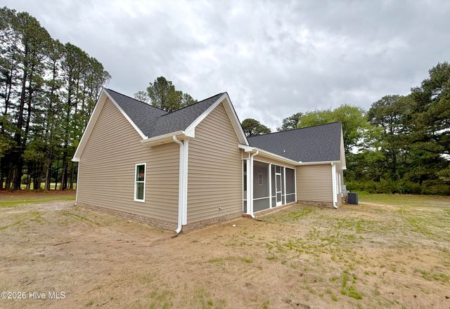 3128 Kelly Road, Kinston, NC 28504