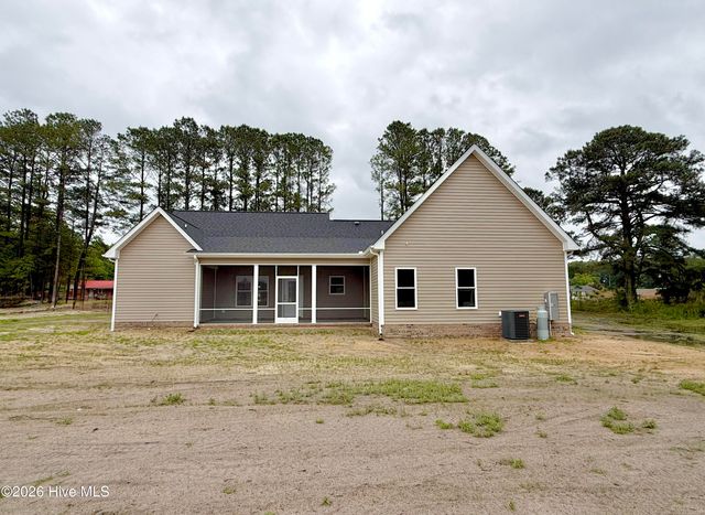 3128 Kelly Road, Kinston, NC 28504