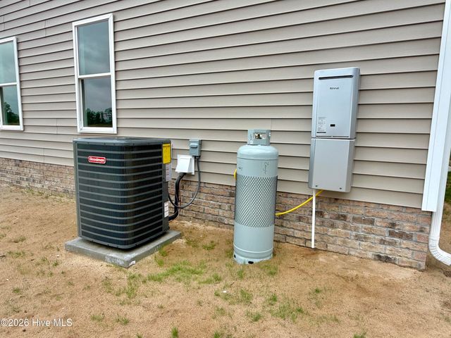 3128 Kelly Road, Kinston, NC 28504
