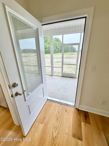 3128 Kelly Road, Kinston, NC 28504