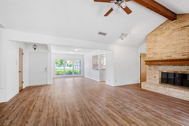 10604 School House LN, Austin, TX 78750