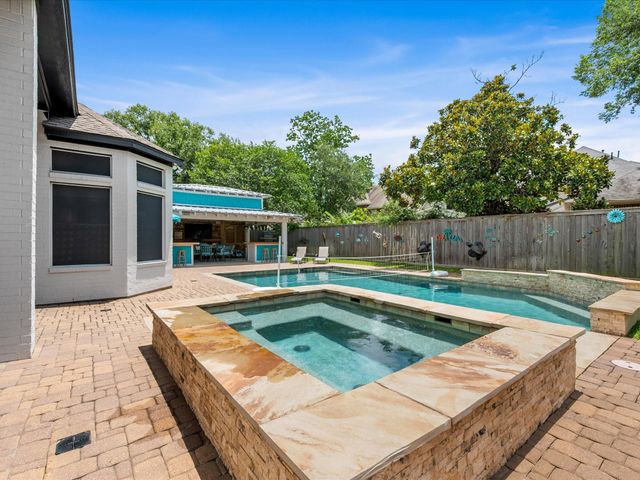 5910 Center Court Drive, Spring, TX 77379
