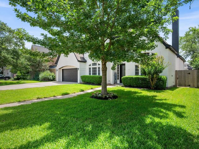 5910 Center Court Drive, Spring, TX 77379