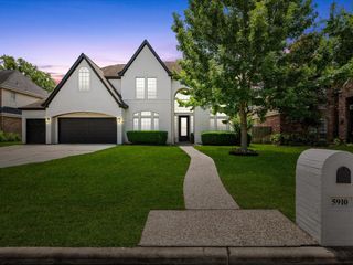 5910 Center Court Drive, Spring, TX 77379