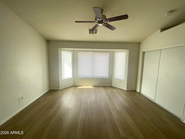 915 W BOWKER Street, Phoenix, AZ 85041