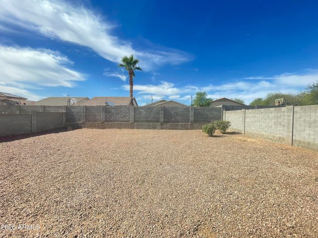 915 W BOWKER Street, Phoenix, AZ 85041