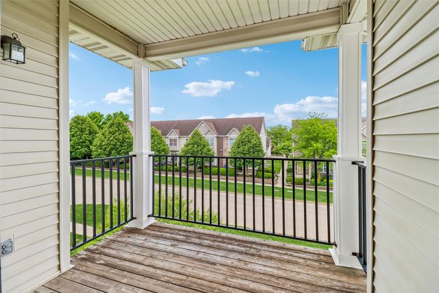 6255 Beechtree Drive 1302, West Des Moines, IA 50266