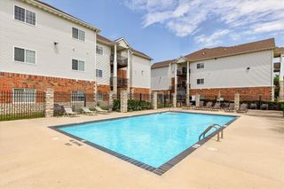 6255 Beechtree Drive 1302, West Des Moines, IA 50266