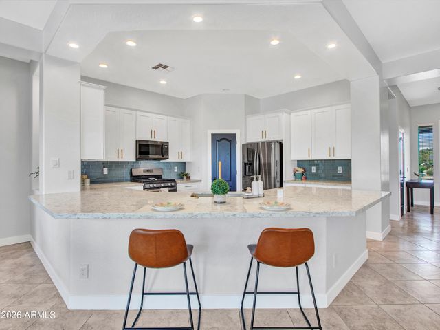 6423 W SILVER SAGE Lane, Phoenix, AZ 85083