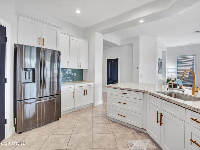 6423 W SILVER SAGE Lane, Phoenix, AZ 85083