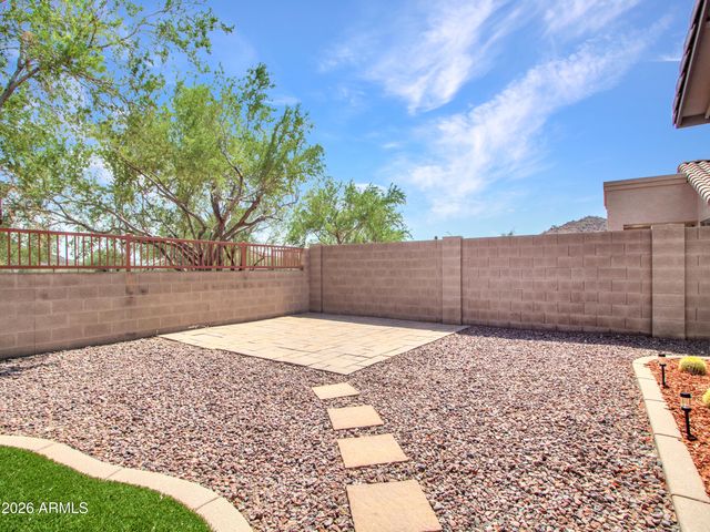 6423 W SILVER SAGE Lane, Phoenix, AZ 85083