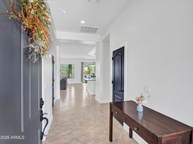 6423 W SILVER SAGE Lane, Phoenix, AZ 85083
