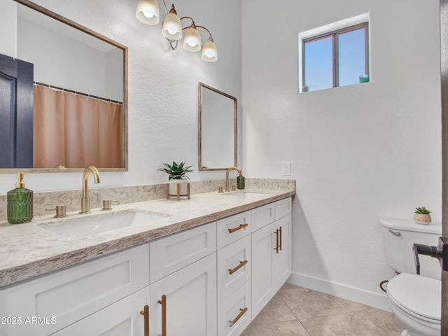 6423 W SILVER SAGE Lane, Phoenix, AZ 85083