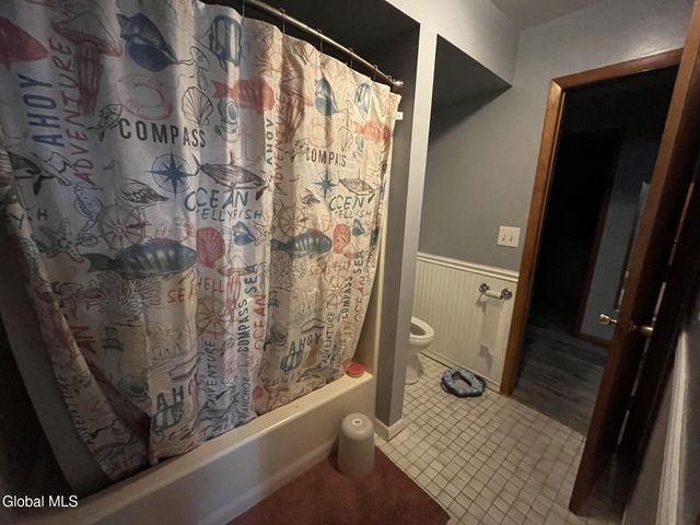 3 Chrisken Drive A, Bethlehem, NY 12077