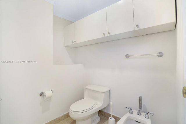 4775 COLLINS AV 1804, Miami Beach, FL 33140