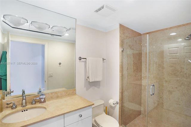 4775 COLLINS AV 1804, Miami Beach, FL 33140