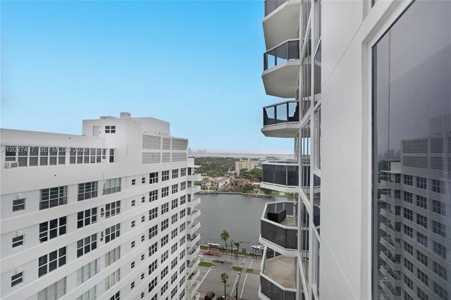 4775 COLLINS AV 1804, Miami Beach, FL 33140