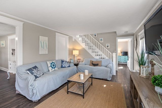 10 Trenton St, Yarmouth, MA 02673